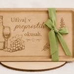 Okrasna gravirana dilca za narezek